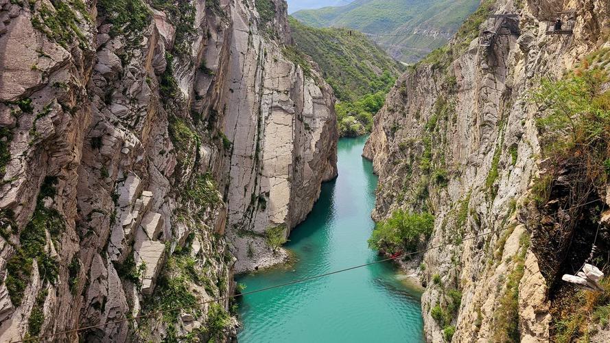 Автобус | Дагестан: симфония гор и моря