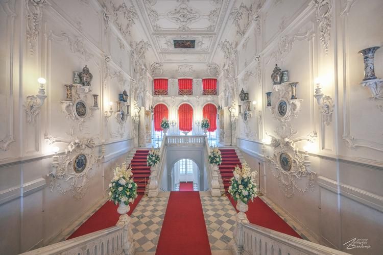 Автобус| От Петропавловки до фонтанов