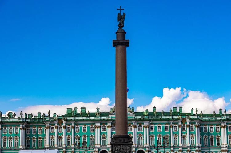 Автобус| От Волги к Неве: путешествие из Самары в Петербург