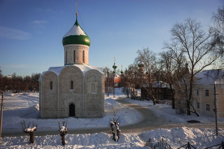 Автобус| Золотое кольцо в новогоднем наряде: сияние, уют и зимнее очарование