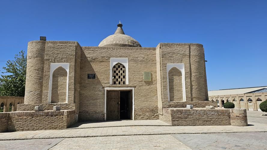 Под звёздами жемчужин Востока