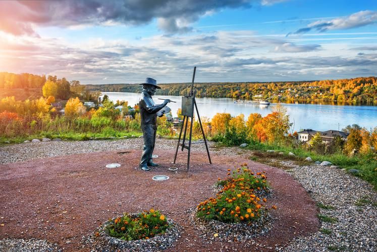 Шкатулка вкусов: осетр, сыр и волшебство на блюде